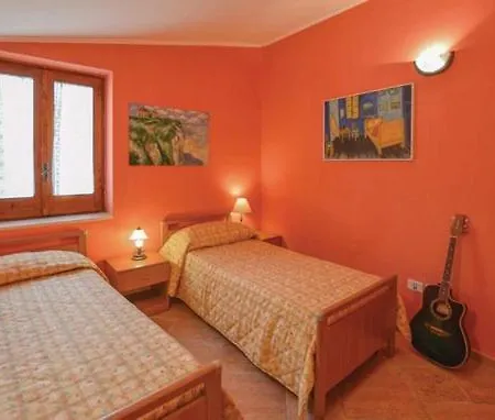 La Del Madrigale Сasa de vacaciones Agnone Cilento